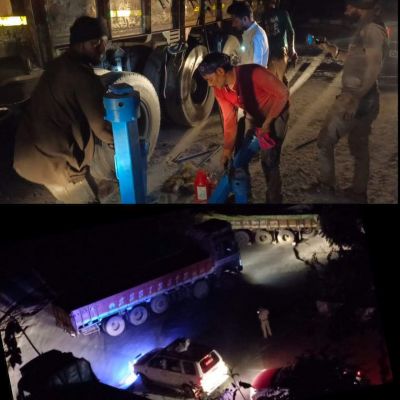 जाम को देख गाड़ी के बनवाने टीआई ने खुद गाड़ी मैकेनिक को बिठाकर लाया, 2 घंटा में ही हो गया बहाल