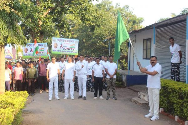 पुलिस व सीआरपीएफ 188 बटालियन ने मनाया राष्ट्रीय एकता दिवस