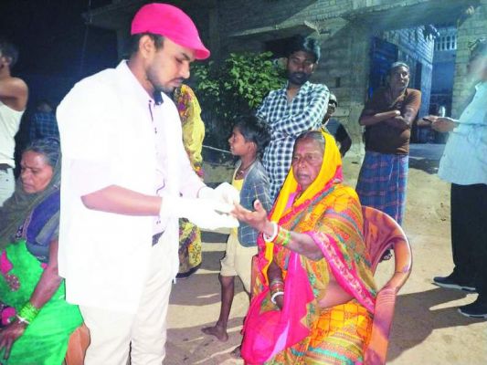 फाइलेरिया सर्वे जारी, रक्त पट्टी बनाकर जांच