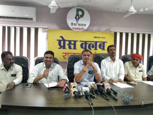 डोंगरगढ़ के पूर्व जनपद सीईओ ने निजी खाते में जमा कराए सरकारी धन