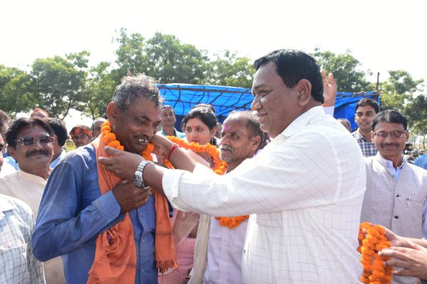 किसानों को नहीं होनी चाहिए कोई परेशानी
