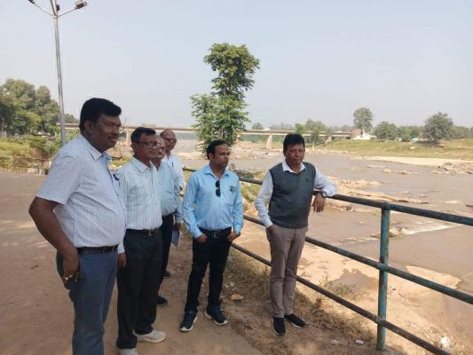 अनियमितता की शिकायत, जांच दल रामानुजनगंज पहुंचा