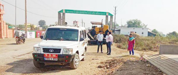 रिसदा-सुहेला मार्ग में पेच वर्क के लिए 45 लाख मंजूर, जायजा