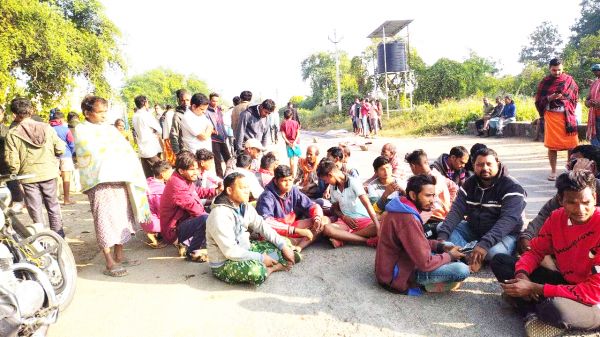 सुबह की सैर पर निकले बुजुर्ग को ट्रक ने मारी ठोकर, मौत, परिजनों का धरना