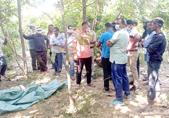 लापता युवक की फांसी पर लटकी मिली लाश