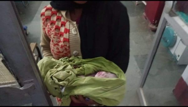 112 वाहन में प्रसव, जच्चा-बच्चा स्वस्थ