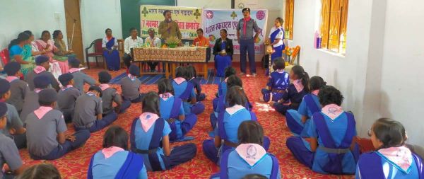 स्काउट गाइड स्थापना दिवस मनाया