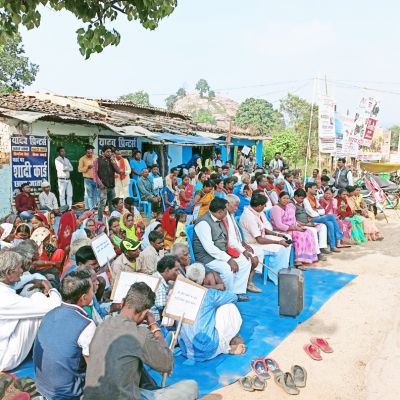 आदिवासी आरक्षण कटौती के विरोध में भाजपा अनुसूचित जनजाति मोर्चा ने किया चक्काजाम