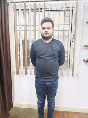 कारोबारी खुदकुशी, फरार आरोपी गिरफ्तार  