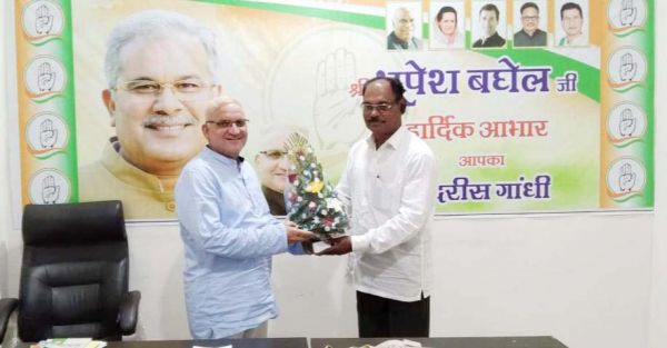 नवनियुक्त अध्यक्ष गांधी को हफीज ने दी बधाई