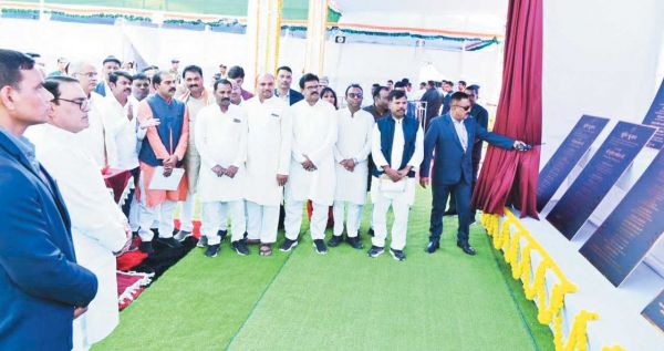 सीएम ने 56 करोड़ से अधिक के विकास कार्यों का किया भूमिपूजन-लोकार्पण