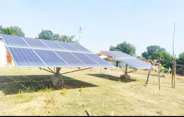 गोठान का सोलर पंप 4 माह से खराब