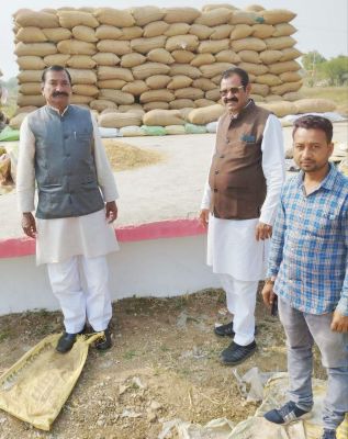धान खरीदी केंद्रों का निरीक्षण