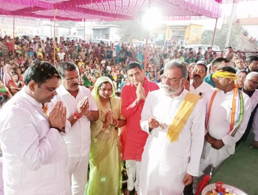 संसदीय सचिव ने किया किसानों का सम्मान