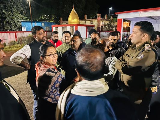 एसईसीएल में घुसकर कोयला चोरी, रोकने आये सुरक्षाकर्मी और अफसरों पर तलवार और पत्थरों से हमला, कई घायल