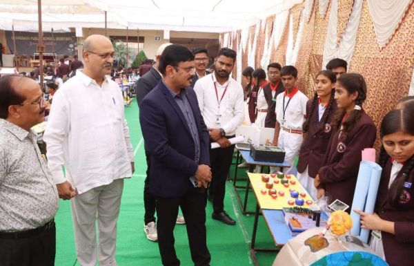 लक्ष्य निर्धारित कर पूरा करने का प्रयास होना चाहिए- जितेन्द्र