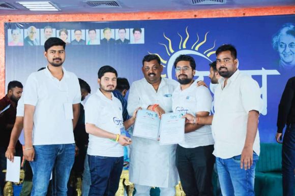 प्रदेश एनएसयूआई के उदय शिविर में शामिल हुए सरगुजा के पदाधिकारी