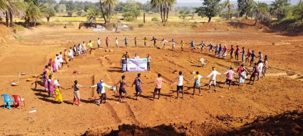 मनरेगा कार्य स्थलों पर हुआ मतदाता जागरूकता अभियान