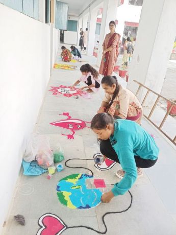  ‘‘रंगोली एवं भाषण प्रतियोगिता का आयोजन ’’