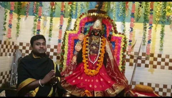 भैरव जयंती पर मंदिर में पूजा-अर्चना