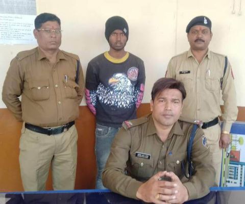 चोरी की 2 बाइक संग आरोपी गिरफ्तार