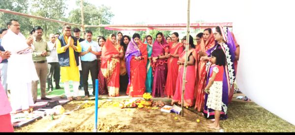 भूमिपूजन के साथ सहस्त्र चंडी यज्ञ की तैयारियां शुरू