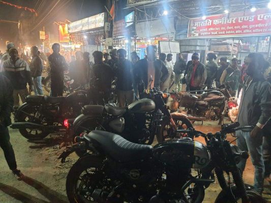 दुपहिया के अमानक साइलेंसरों पर कार्रवाई