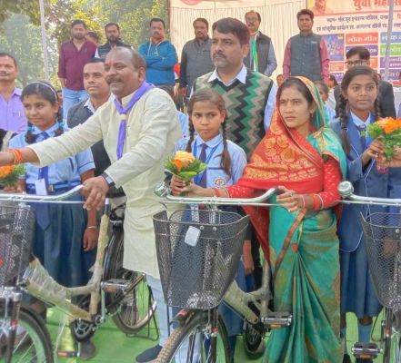 खण्ड स्तरीय युवा महोत्सव में निखरी प्रतिभाएं