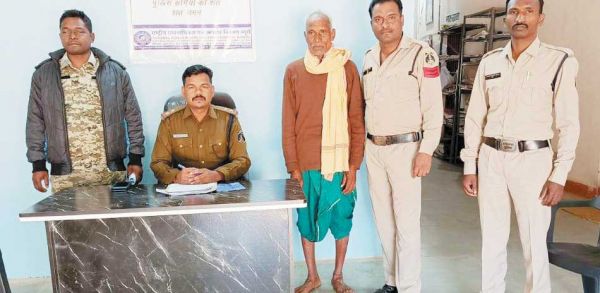 बड़े भाई ने धोखाधड़ी कर हड़प ली 13 लाख मुआवजा राशि, बंदी