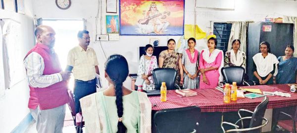 विज्ञान की पढ़ाई नहीं, संयुक्त संचालक  ने प्राचार्य को थमाया नोटिस         
