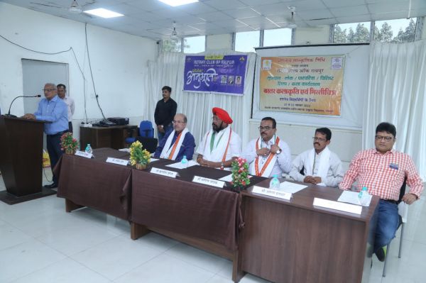 छत्तीसगढ़  की कलाओं के माध्यम से पर्यटन का विकास हो सकता है - डॉ. राकेश गुप्ता