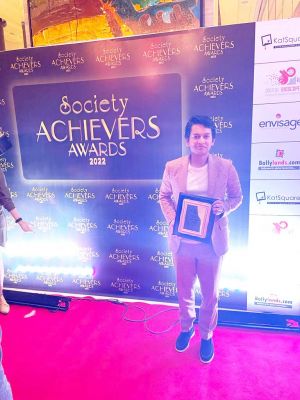 वकील आयुष  जिंदल सम्मानित 