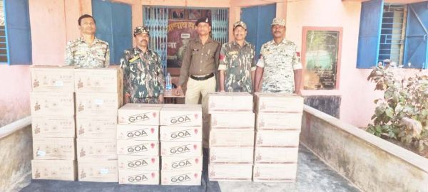 लाखों की शराब पकड़ाई, 5 तस्कर गिरफ्तार