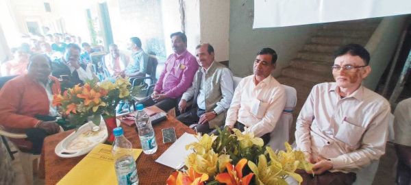 शिक्षा गुणवत्ता के लिए लर्निंग आउटकम एवं सतत आंकलन पर ध्यान दें-बीईओ
