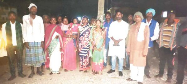 मजदूरी मांगने पर सचिव ने फोड़ा ग्रामीण का सिर, थाना पहुंचा