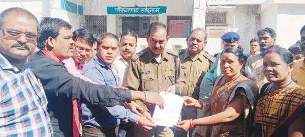 गुंडागर्दी पर नकेल कसने जुलूस कठोर धारा बढ़ाने की हुई मांग
