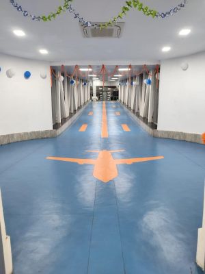 एयरपोर्ट में फिर टैक्सी वालों के बीच झूमा झटकी, दोनों पक्ष थाने पहुंचे