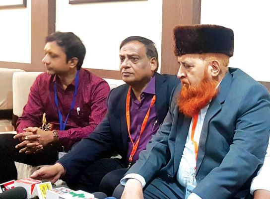 डॉक्टर्स बोले- बच्चों का पेट दर्द हल्के में लेकर लोग मालिश करा देते हैं, इससे सर्जरी की नौबत आती है