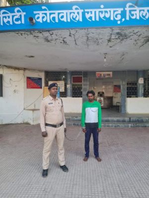 हत्या का फरार आरोपी पकड़ाया