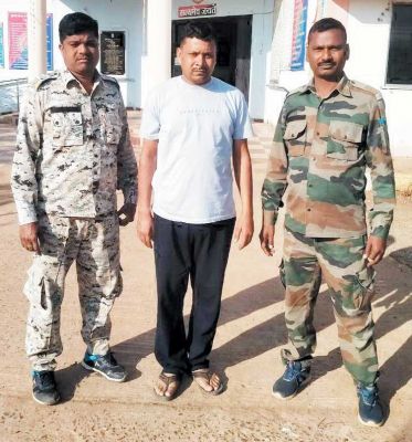 पीडब्ल्यूडी इंजीनियर बन 4 लाख की ठगी