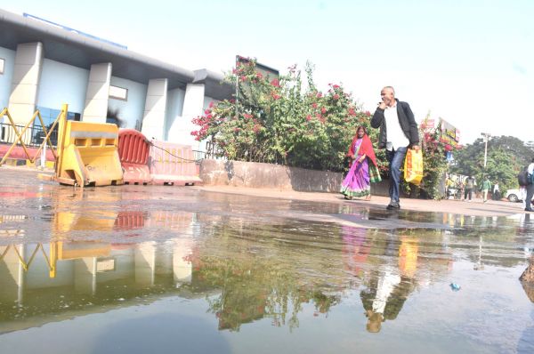 दशकों की समस्या...