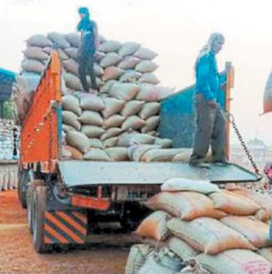 अब तक दो केन्द्रों में परिवहन नहीं, 9 केन्द्रों से 35 फीसदी धान का उठाव