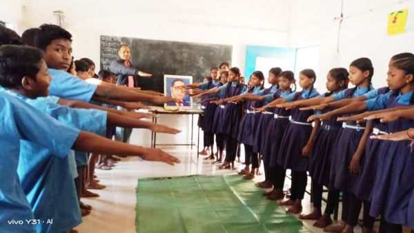 वनांचल क्षेत्र आदिवासी विकासखंड शालाओं  में, हर्षोल्लासपूर्वक मनाया संविधान दिवस