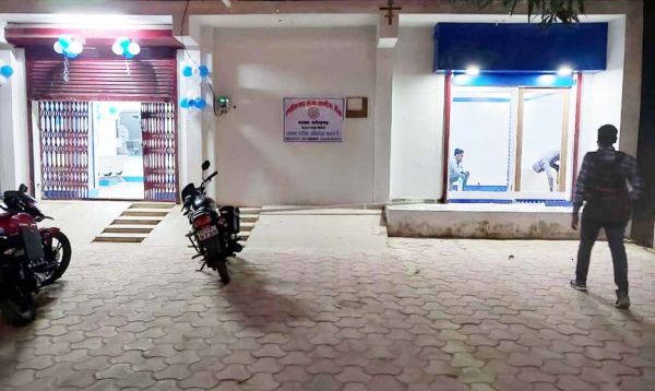 उन्नत बैंकिंग सेवाओं के साथ छग राज्य ग्रामीण बैंक की मनेंद्रगढ़ शाखा नए भवन में संचालित 