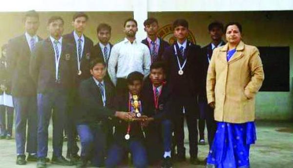 मॉडर्न कान्वेंट स्कूल के बच्चों ने  राज्य स्तरीय स्टैंडबॉल प्रतियोगिता  में जीता खिताब