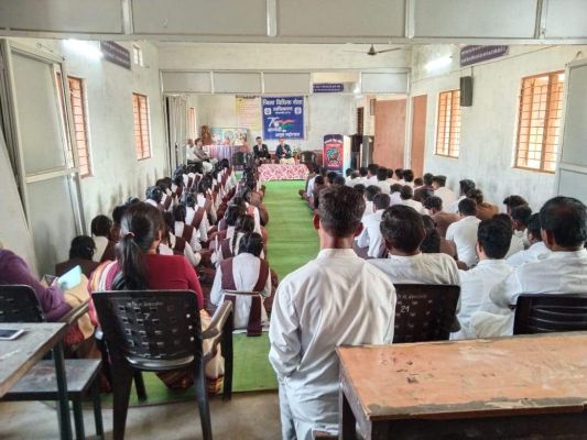 विश्व एड्स दिवस पर विधिक साक्षरता शिविर