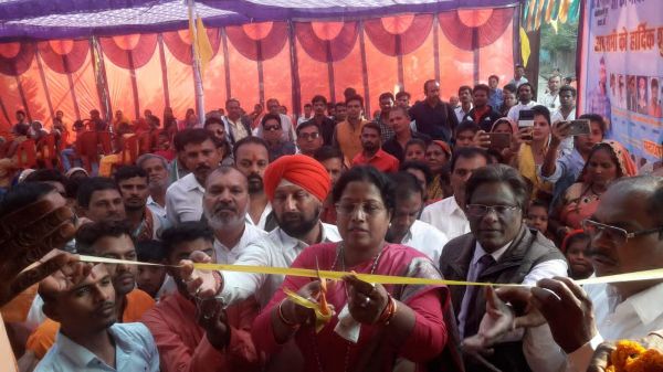 मेयर ने किया सामुदायिक भवन का लोकार्पण