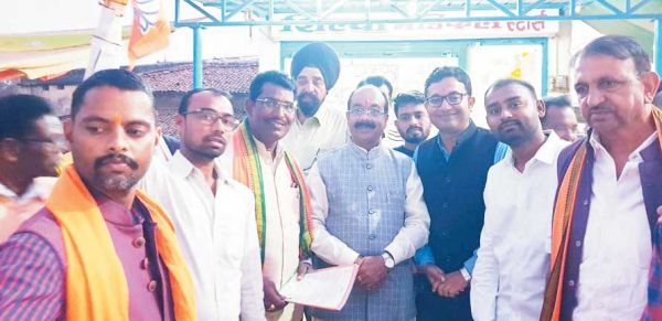 भानुप्रतापपुर उपचुनाव:  नवापारा के भाजपा नेता प्रचार में जुटे