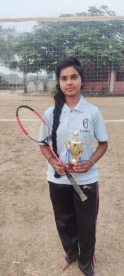 बॉल बैडमिंटन में कुरुद कॉलेज छात्रा ने जीता गोल्ड