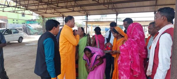 भानुप्रतापपुर उपचुनाव, भाजपा प्रत्याशी के समर्थन में मधुसूदन कर रहे जनसंपर्क
